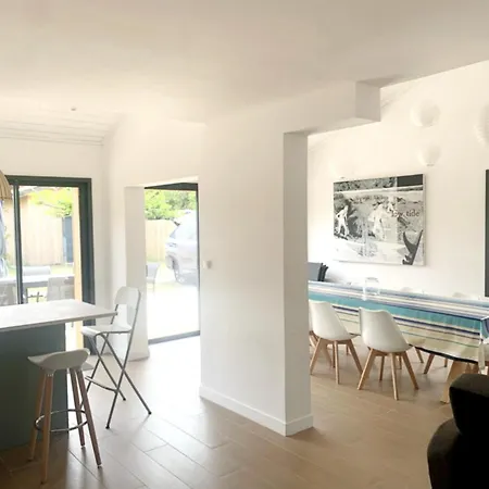 - Montalivet Les Bains - 450m Ocean
